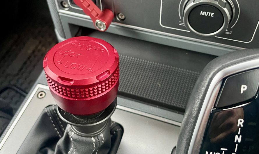 A red knob!