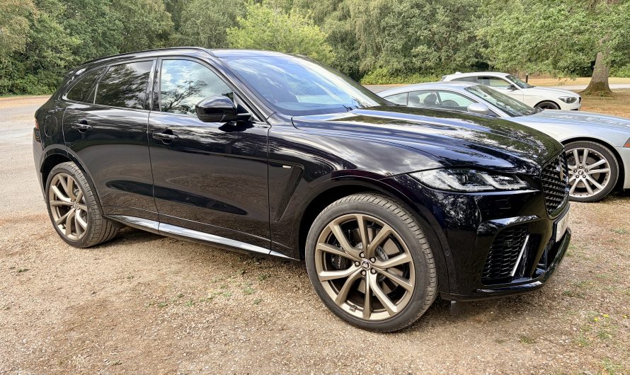 Jaguar F-Pace SVR Edition 1988